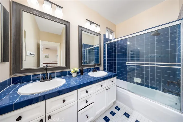 61 Sprucewood, Aliso Viejo, California 92656