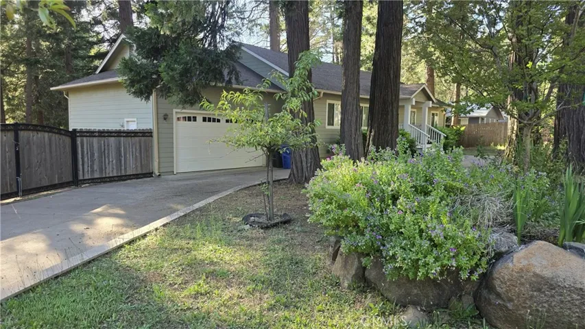 14607 Holmwood, Magalia, California 95954