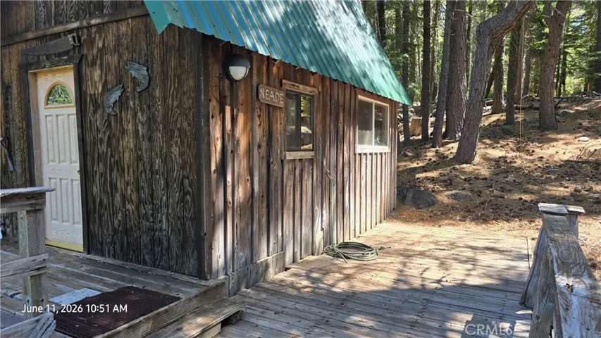 Side deck & yard of cabin