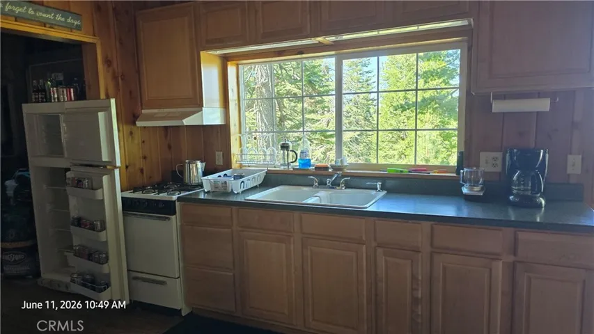Propane refrigerator & stove/oven