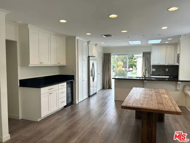 4826 Coolidge Avenue, Culver City, California 90230