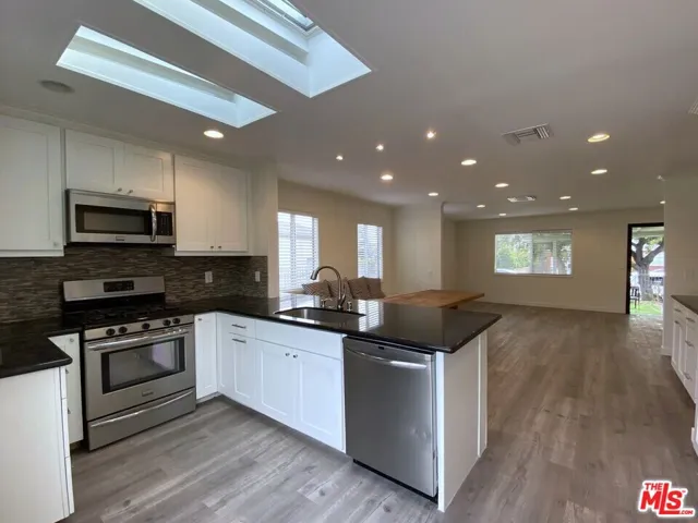 4826 Coolidge Avenue, Culver City, California 90230