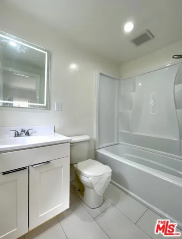 4826 Coolidge Avenue, Culver City, California 90230