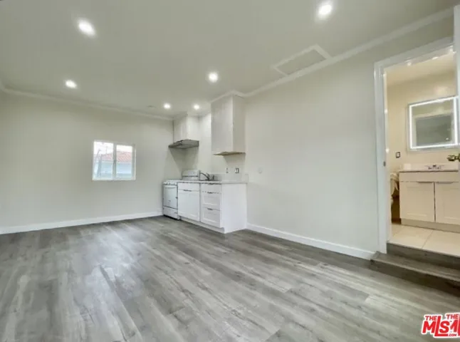 4826 Coolidge Avenue, Culver City, California 90230