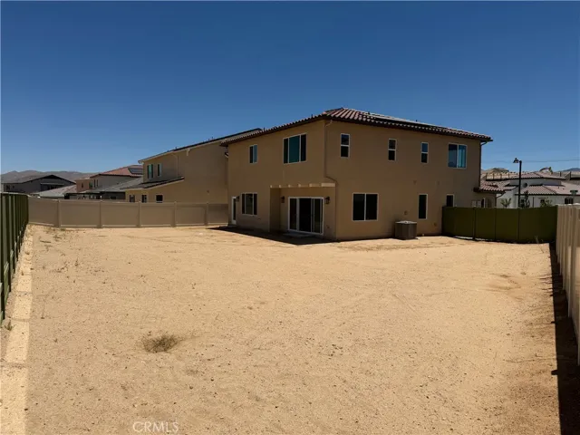 8,000 square foot lot
