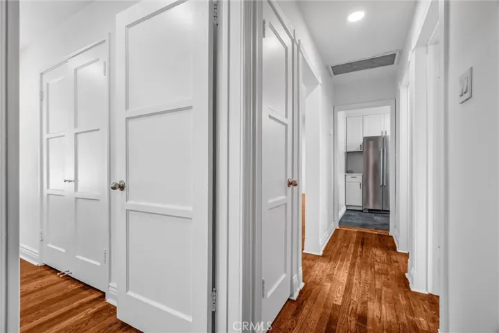 5960 Pepperwood Avenue, Lakewood, California 90712