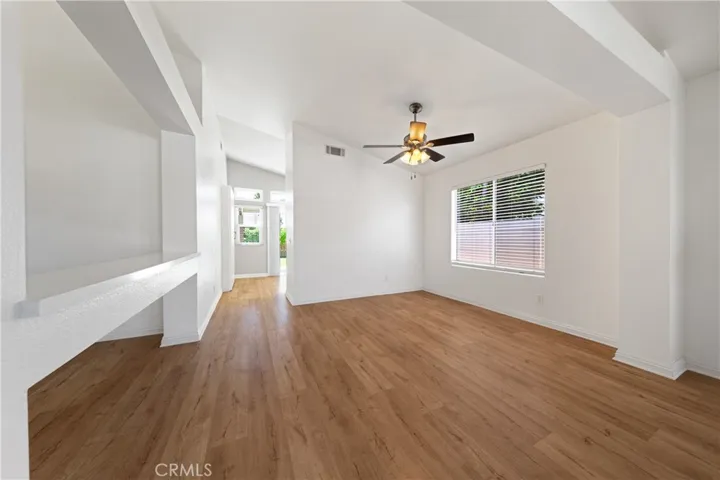 44539 Lauriano, Temecula, California 92592