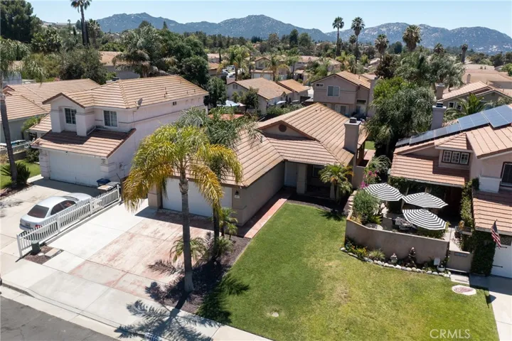 44539 Lauriano, Temecula, California 92592