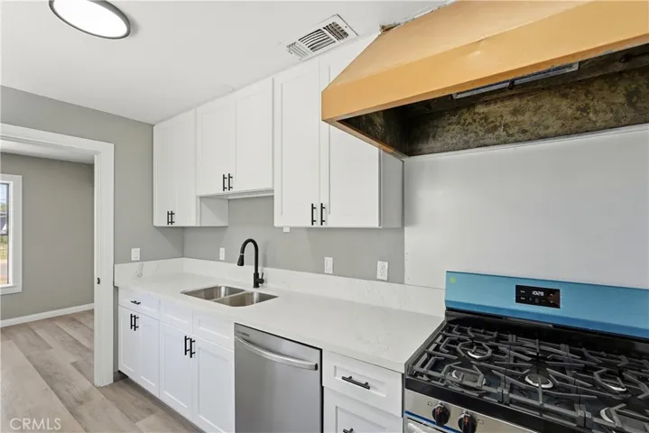 1002 Lochbrae Rd, Sacramento, California 95815