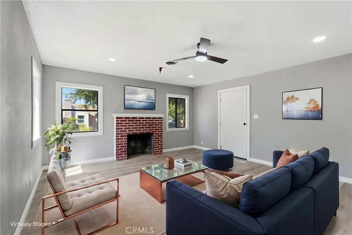 1002 Lochbrae Rd, Sacramento, California 95815