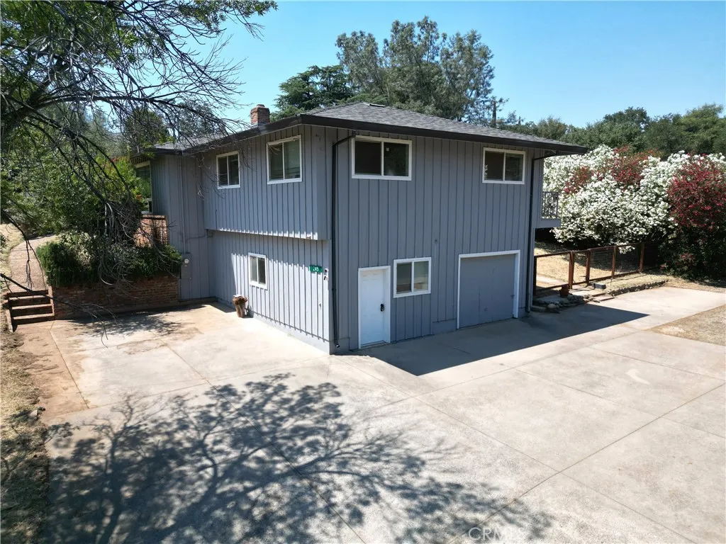 245 La Mirada