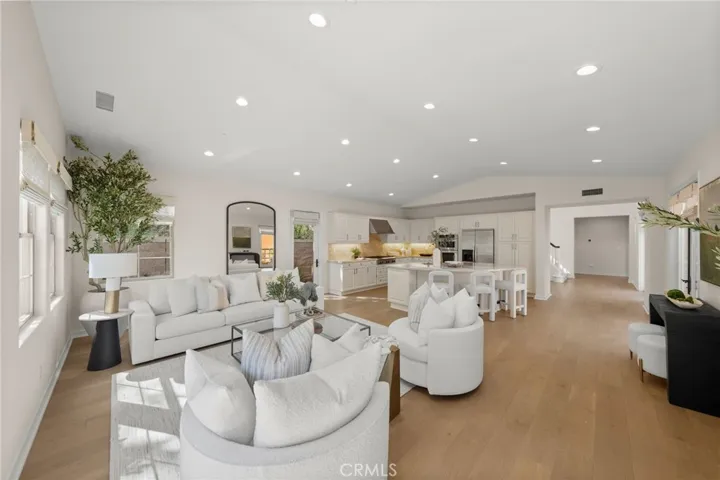 58 Shade Tree, Irvine, California 92603