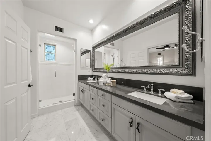 58 Shade Tree, Irvine, California 92603