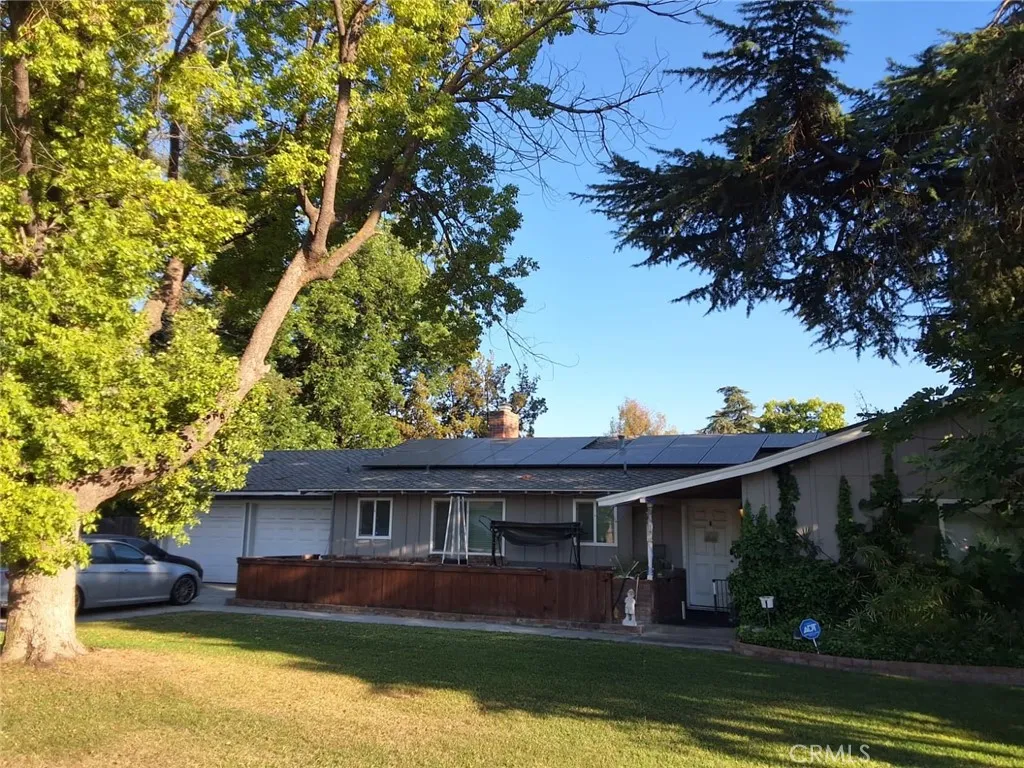 267 W Dovewood