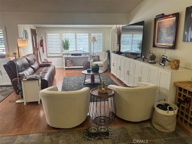1290 Northwood Road 161i, Seal Beach, California 90740