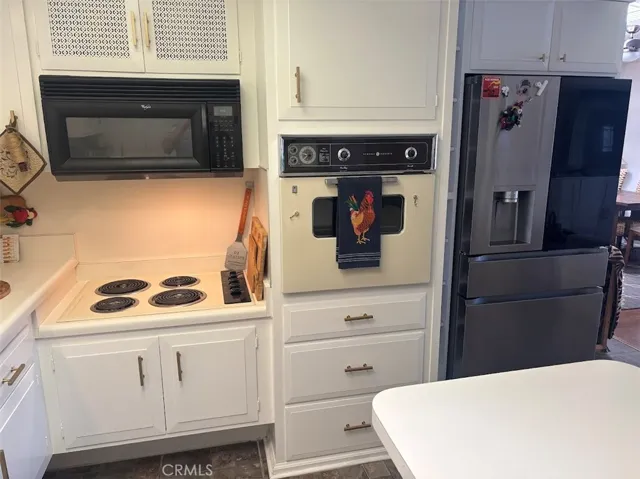 1290 Northwood Road 161i, Seal Beach, California 90740