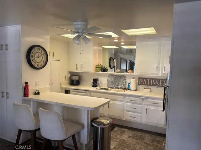 1290 Northwood Road 161i, Seal Beach, California 90740