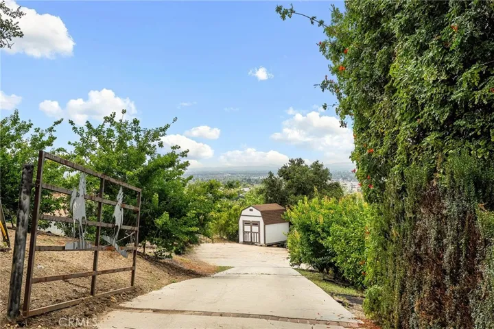 20290 E Lorencita, Covina, California 91724
