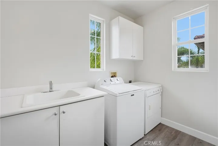 26911 Beverly Glen Court, Valencia, California 91355