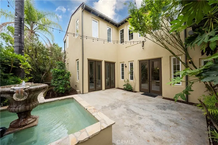 26911 Beverly Glen Court, Valencia, California 91355