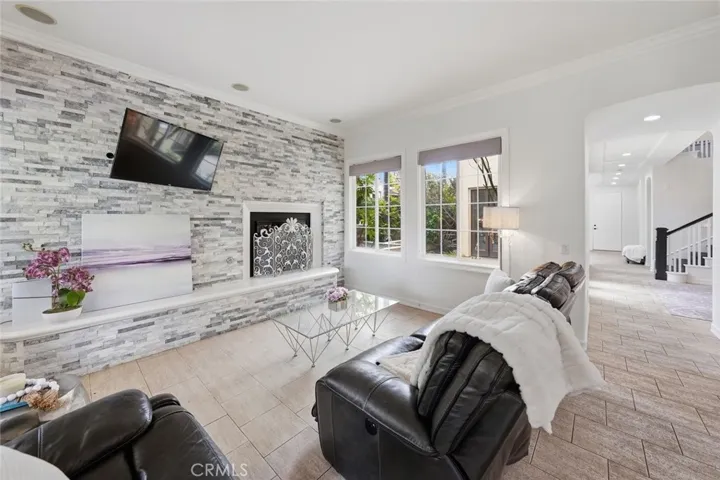 26911 Beverly Glen Court, Valencia, California 91355