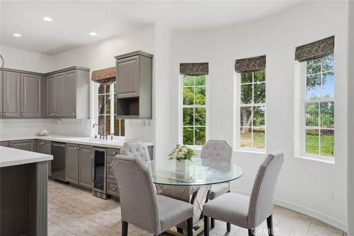 26911 Beverly Glen Court, Valencia, California 91355