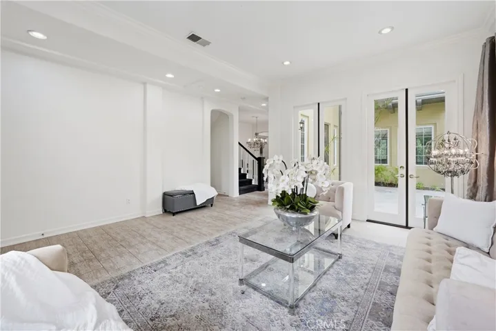 26911 Beverly Glen Court, Valencia, California 91355