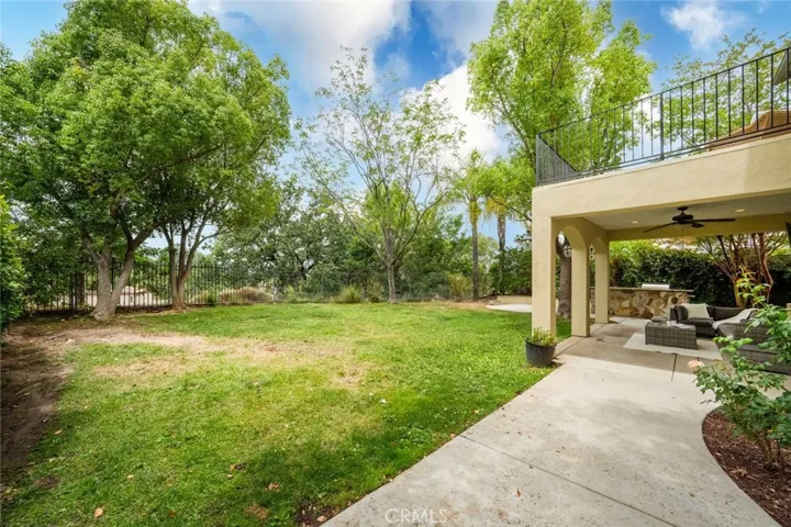 26911 Beverly Glen Court, Valencia, California 91355