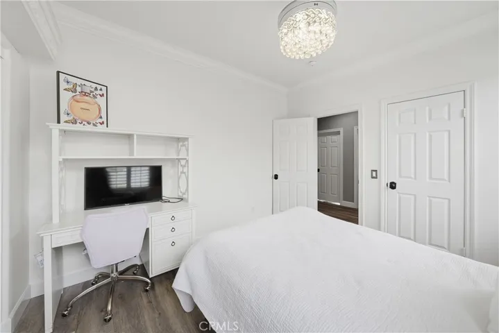 26911 Beverly Glen Court, Valencia, California 91355