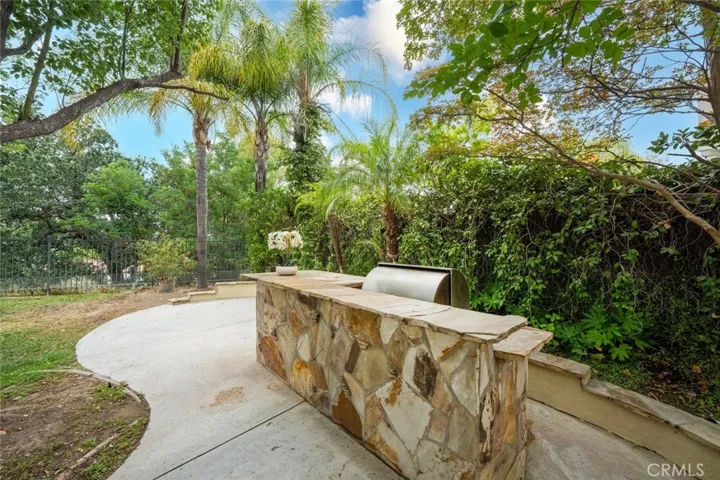 26911 Beverly Glen Court, Valencia, California 91355