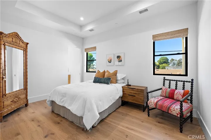 Second level ensuite guest room