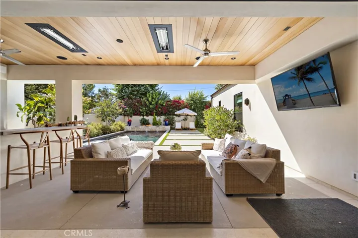 20321 Orchid, Newport Beach, California 92660