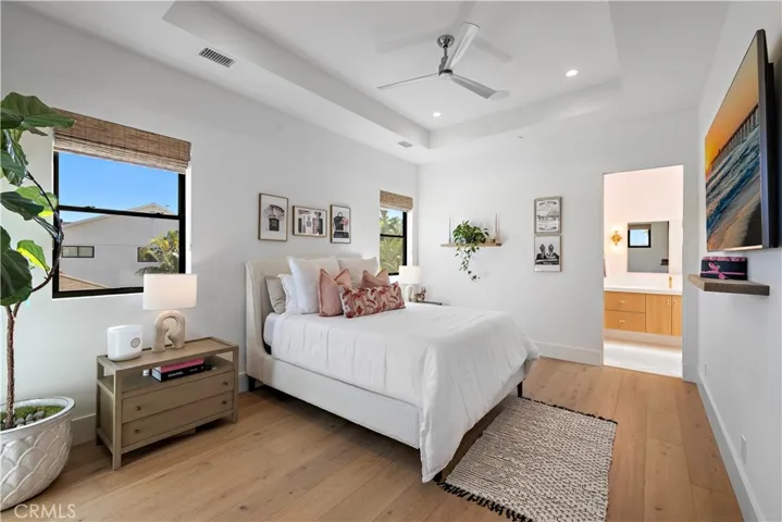 Second level ensuite bedroom