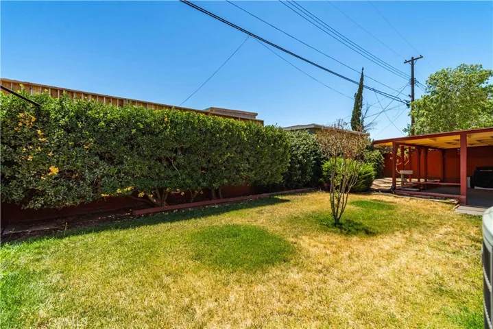 1026 W Avenue J9, Lancaster, California 93534