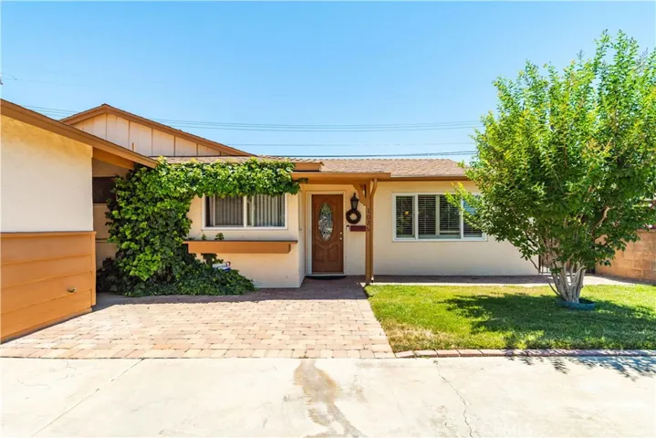 1026 W Avenue J9, Lancaster, California 93534