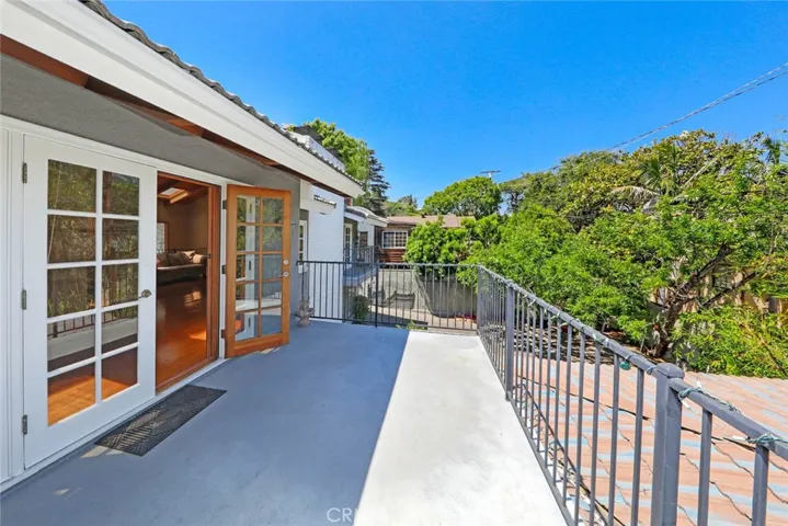 3370 Troy, Los Angeles, California 90068
