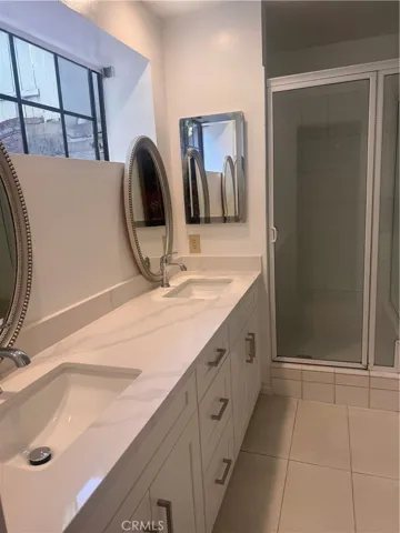 3370 Troy, Los Angeles, California 90068