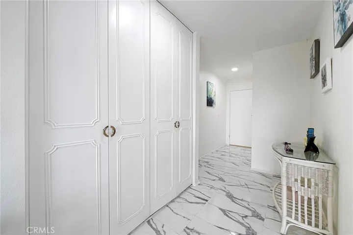 300 Cagney, Newport Beach, California 92663