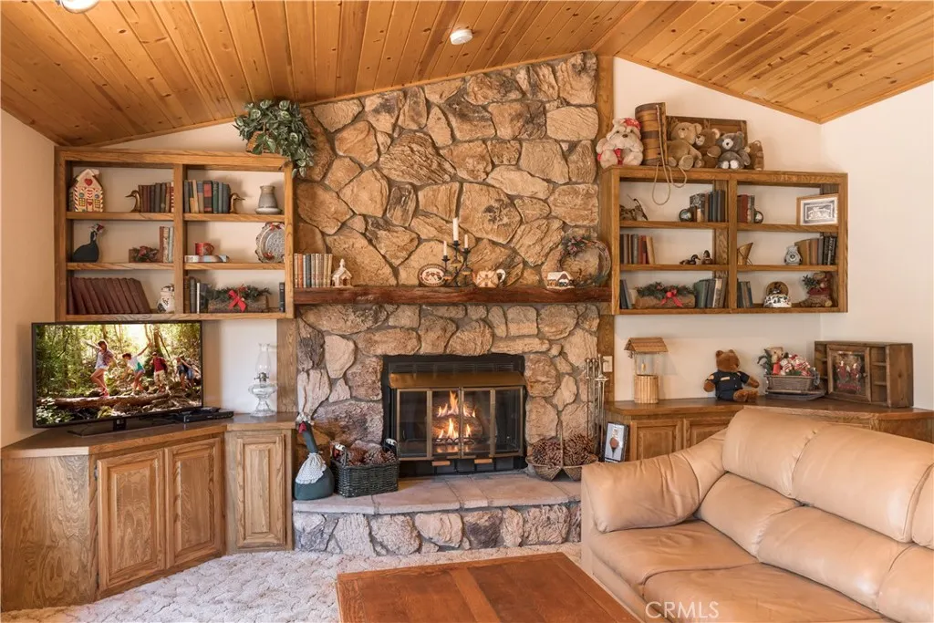 696 Menlo Drive, Big Bear Lake, California 92315 — photo 5