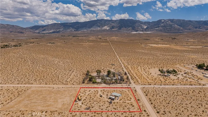 35330 Foothill, Lucerne Valley, California 92356 — photo 5