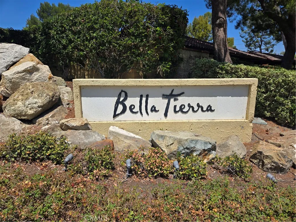 Bella Tiarra