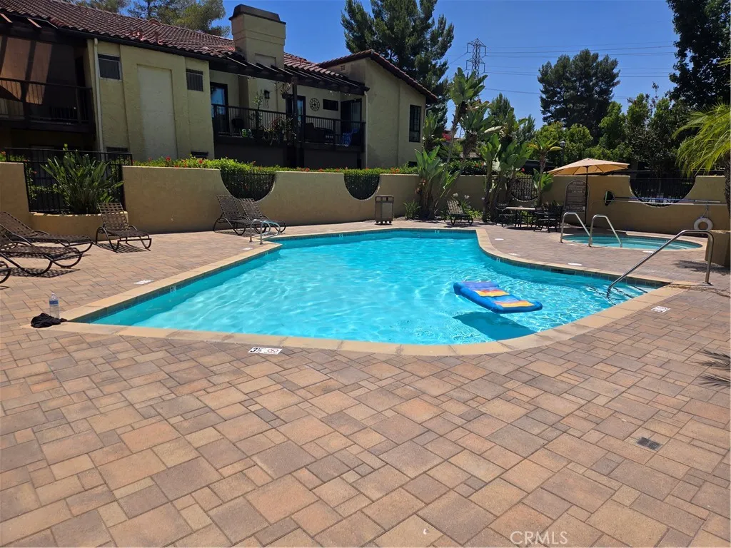 Pool and Jacuzzi