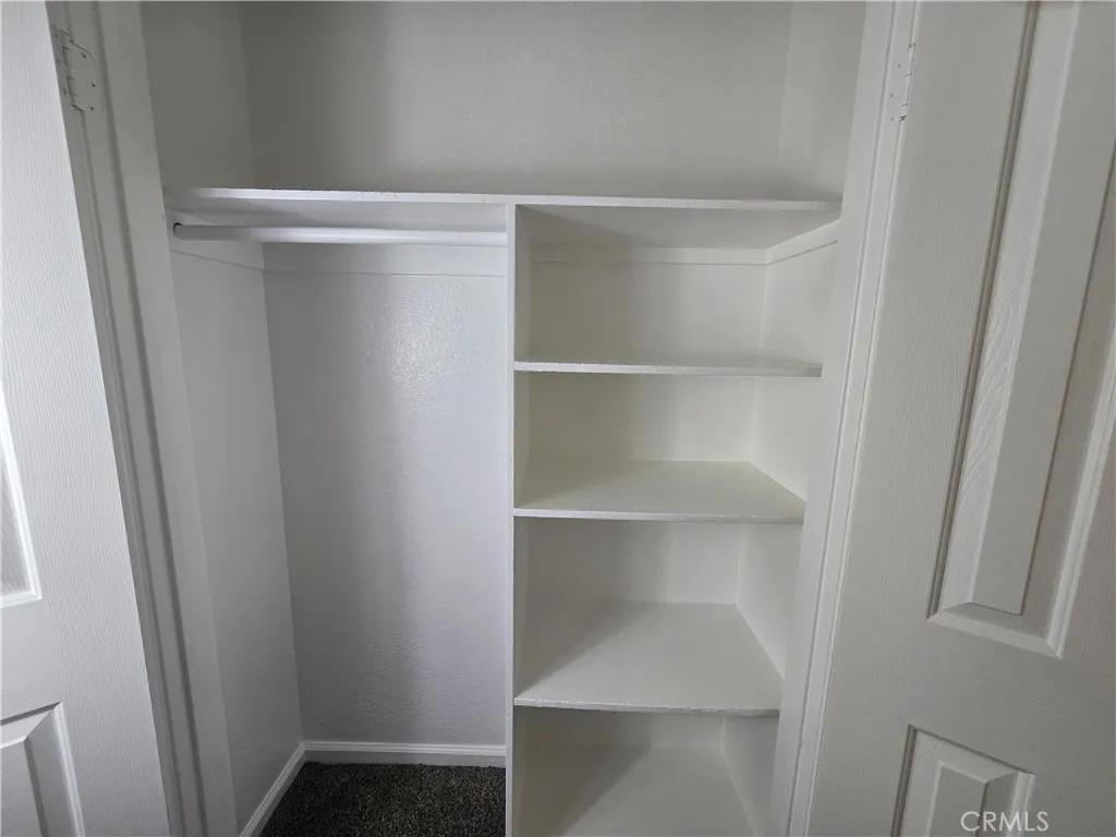 Linen/Coat closet