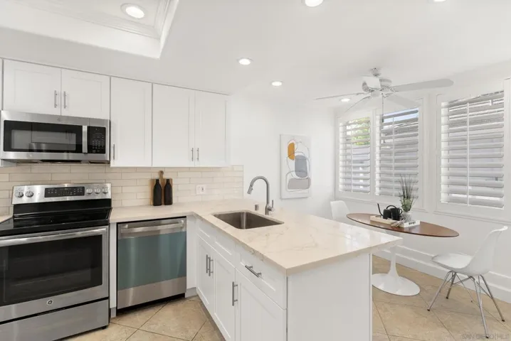 3118 Via De Caballo, Encinitas, California 92024