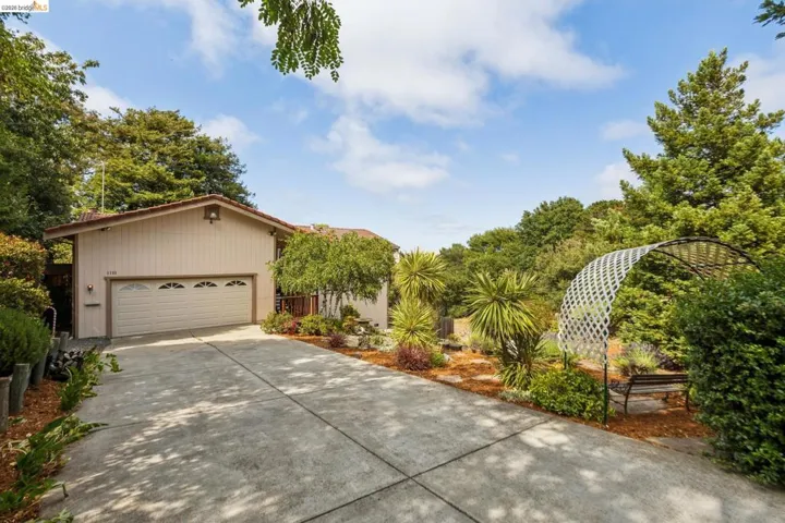 1131 Mitchell Way, El Sobrante, California 94803