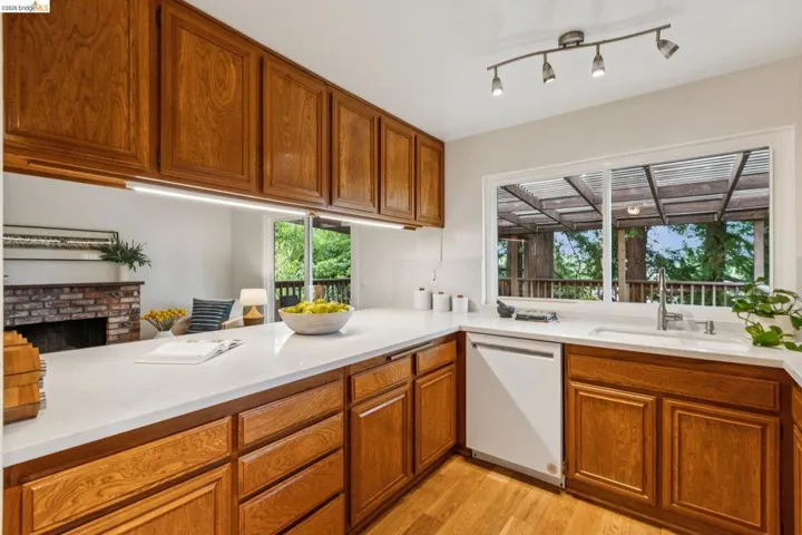 1131 Mitchell Way, El Sobrante, California 94803
