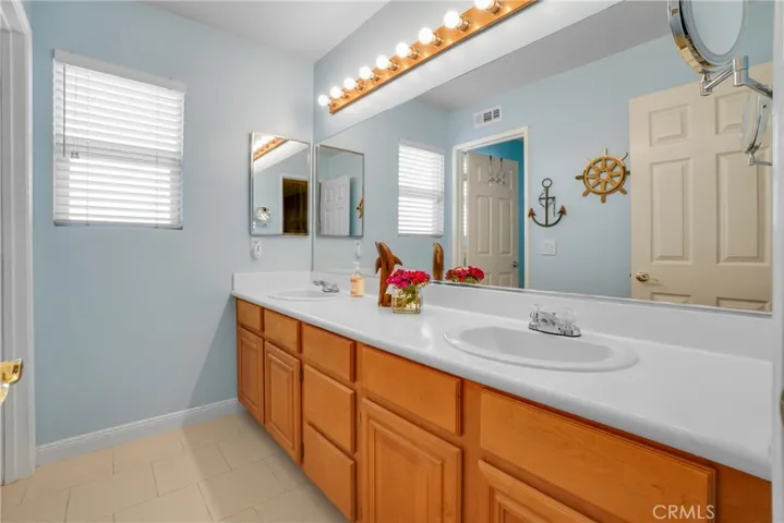 26445 Oakdale Canyon, Canyon Country, California 91387