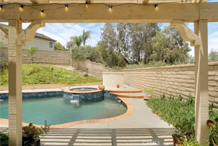 26445 Oakdale Canyon, Canyon Country, California 91387