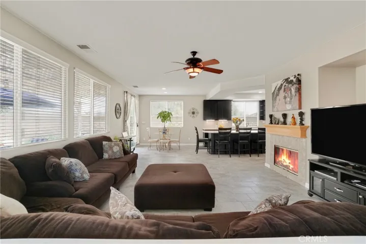 26445 Oakdale Canyon, Canyon Country, California 91387