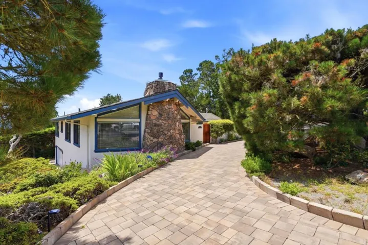 9 Sommerset, Monterey, California 93940
